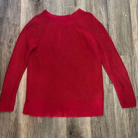 Lands End Dark Pink Sweater Size Medium - Picture 2 of 3
